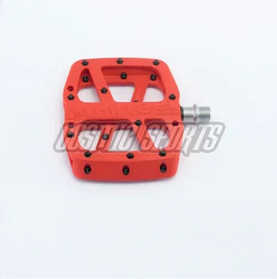 Produktbild von e*thirteen Base Plattform-Pedal, 22 Pins, red