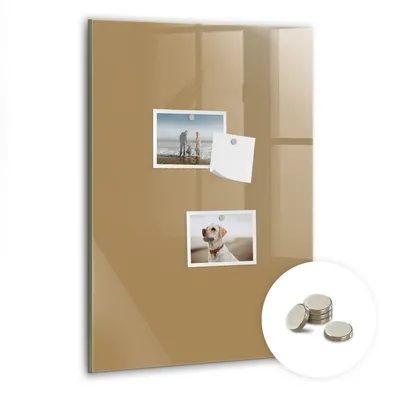 Immagine prodotto di Lavagna magnetica da parete, con superficie in vetro e bordo curvo. Include 5 magneti. Dimensioni: 40x60 cm. Colore: beige scuro