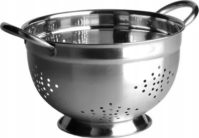 Obrázek produktu pro Cedník KADAX z nerezové oceli. Kuchyňský cedník, cedník na těstoviny, cedník o průměru 20 cm, cedník se dvěma držadly, vnější povrch saténový. Robustní základna. Lze mýt v myčce nádobí.
