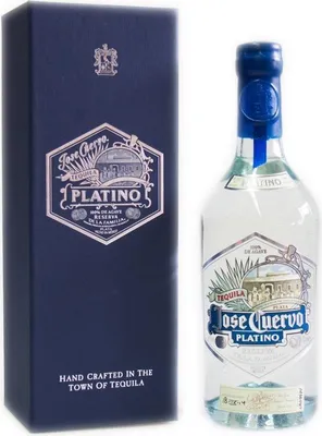 Produktbild von Jose Cuervo Platino Tequila + Box 700ml 40% Vol.