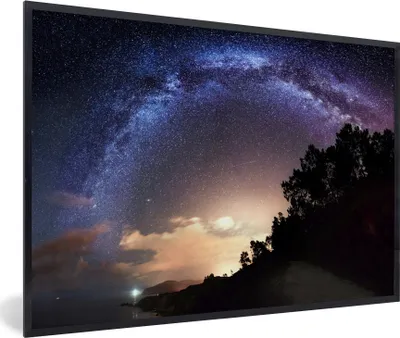 Produktbild von MuchoWow® MuchoWow® Gerahmtes Poster Die Milchstraße über Spanien 90x60 cm - Poster mit zchwarzem Bilderrahmen - Fotorahmen - Foto-Plakat