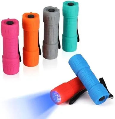 Obrázek produktu pro Kompaktní sada 6 kusů UV lamp s bateriemi