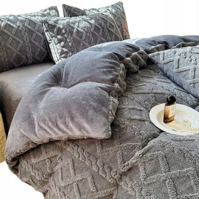 Produktbild von Bettwäsche Set aus Fleece - 200x220 cm - Warme Winterbettwäsche - Grau