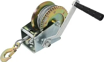 Immagine prodotto di Argano a cavo HP Manuale, completamente zincato, con forza di trazione massima 1100 kg, lunghezza cavo 10 m, Ø cavo 5 mm Dimensioni: 20 x 13,5 x 21 cm