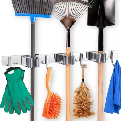Obrázek produktu pro Organizér na smetáky, nástěnný držák z nerezové oceli, nástěnné mopy, 3 držáky na smetáky, 4 háčky na mopy, rukavice a kartáče.