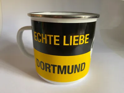 Produktbild von Kult Emaille Becher 0,5 L - Echte Liebe Dortmund, EB 60