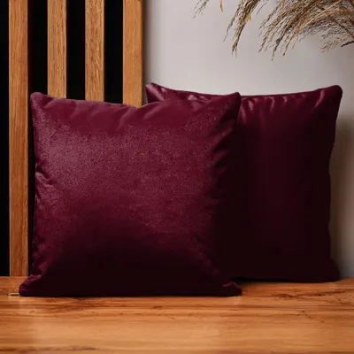Produktbild von MG Design 2er Set Kissenbezüge 30 x 30 cm in Rot - mit Reißverschluss, samtig-weich, fein & dicht, pflegeleicht