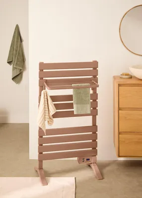 Produktbild von WARM TOWEL - Elektrischer Badheizkörper für Boden oder Wand 500W