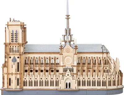 A 3D wooden model of the Notre Dame Cathedral.