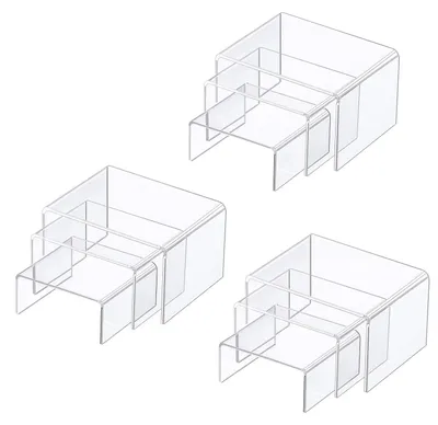 Imagen del producto de 9 soportes para joyas de acrílico en diseño transparente
