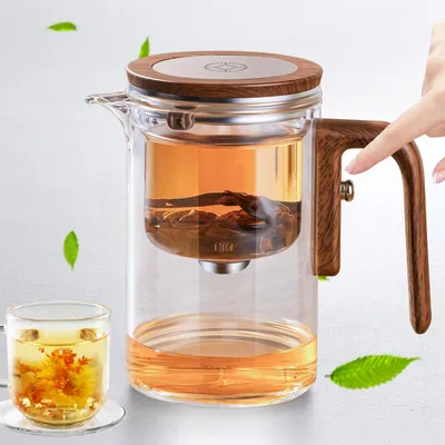 Gläserne Teekanne 600 ml mit Wasserabscheidung und Infuser