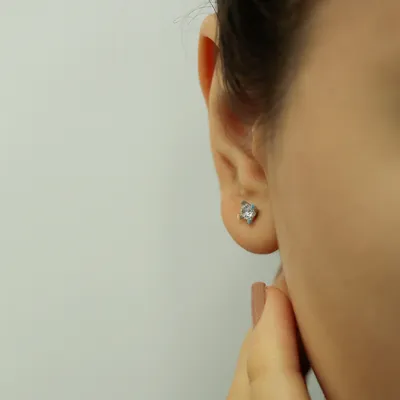 Produktbild von 0,46 Carat Diamant Solitär Ohrringe Ohrstecker