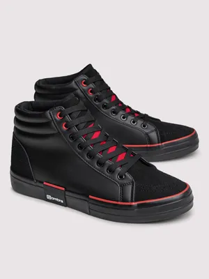 Imagen del producto de Zapatilla deportiva para hombre, modelo OM-FOTH-0240, color negro, caña alta, talla 45. Marca: OMBRE