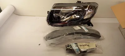 Imagen del producto de Faro delantero izquierdo, compatible con Dacia Logan II y Sandero II, modelos de 2012 a 2020. Referencia: 260600900R