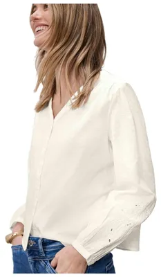 Produktbild von Street One V-neck buttoned blouse w embro off white 42