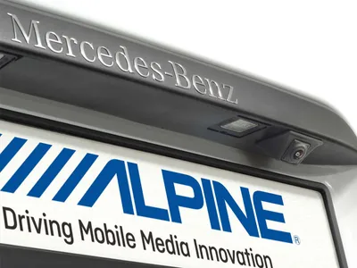 Produktbild von Alpine Rückfahrkamera-Einbauset passend für Mercedes Vito (V447) - KIT-R1V447