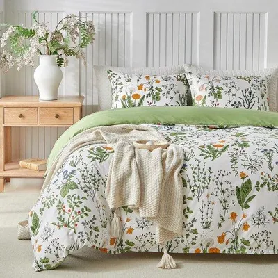Productafbeelding van Unyqoos® 4-delige beddengoedset met bloemenprint, ademend microvezel-polyester, met rits en hoekelastieken, 135x200 cm + 2x80x80 cm, wasbaar op 40°C