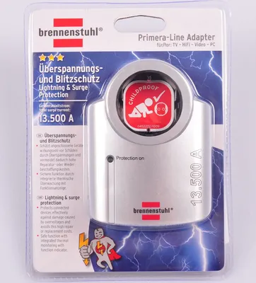 Obrázok produktu pre Brennenstuhl Primera-Line zástrčkový adaptér s prepäťovou ochranou do 13 500 A (prepäťová ochrana, uzemňovací adaptér, ochranná zástrčka) strieborná/čierna