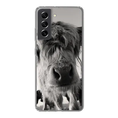 Produktbild von MuchoWow® Handyhülle Schutzhülle Hülle für Samsung Galaxy S21 FE Schottischer Highlander - Schwarz - Weiß - Tiere Silikon Softcase Handy Hülle - Mobiltelefonhülle