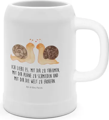 Produktbild von Mr. & Mrs. Panda Krug Schnecken Liebe - Weiß - Geschenk, Bier Seidel, Jahrestag, Zukunft, glücklich, Pärchen, Steinkrug, Paar, Verliebt, Tonkrug, Humpen