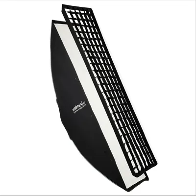 Produktbild von Walimex pro Essential Striplight Softbox 40 x 180 cm, Lichtformer um 360° drehbar, einfacher Aufbau, inkl. Grid, Bowens Adapter und Transporttasche, ideal für Produkt- und Peoplefotografie