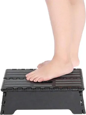 Productafbeelding van Famanu inklapbare kruk - Draagvermogen 300 pond - Antislip, draagbaar