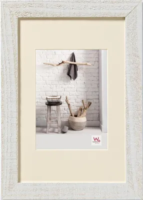 Zdjęcie produktu dla Walther Drewniana ramka na zdjęcia HOME 24 x 30 cm, kolor polarny biały, z passe-partout 15 x 20 cm