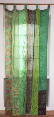 Produktbild von Seidiger Vorhang (1 Stk.) Gardine aus Patchwork Sareestoff, Unikat - Grün/bunt, Polyester, 250*100*0,2 cm, Dekovorhänge