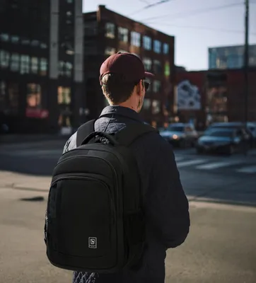 Produktbild von Laptoprucksack 17,3 Zoll, groß, mit Laptopfach, wasserfest, für Schule und Arbeit