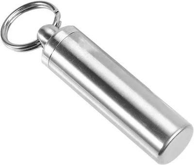 Zdjęcie produktu dla Wodoodporna przegródka na tabletki z brelokiem do kluczy, przeznaczona do aktywności na świeżym powietrzu – odporna na korozję – kompaktowa konstrukcja – idealna na podróże
