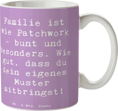 Produktbild von Mr. & Mrs. Panda Tasse Spruch Adoptivkind Patchworkfamilie - Lavendeltraum - Geschenk, Einzigartige Bindung, Kaffeetasse, Lächeln, Bedingungslose Liebe, Dankeschön, mit