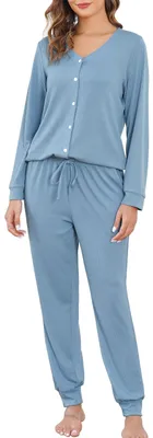 Produktbild von Damen-Winterpyjama-Set mit langen Ärmeln