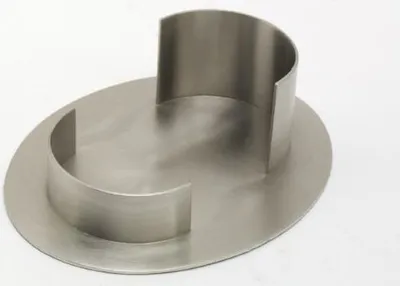 Produktbild von Kerzenhalter Oval aus Messing vernickelt silber (Innen 9 x 5 cm) für Ellipsenkerzen, Ovalkerzen