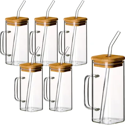 Produktbild von gouveo 6er Set Trinkgläser 350 ml klar mit Henkel, Deckel und Strohhalm - Cocktailgläser aus Borosilikatglas - Glasbecher für Kalt- und Heißgetränke