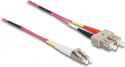 Image de Câble à fibre optique LC vers SC OM4 multimode, 5 m, violet