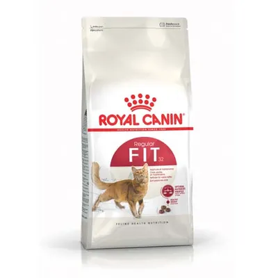 A bag of Royal Canin Feline Fit 32 cat food.