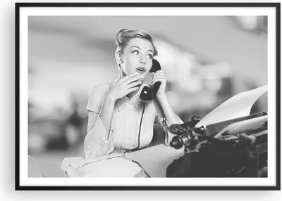 Produktbild von Gerahmtes Poster - Schwarzer Rahmen - Vintage Schwarzweiß Telefonieren - 100x70 cm - Wand Bild - Wanddeko - Wandbilder - Kunstposter - Wandposter - Bilderrahmen - Bilder - P2BAA100x70-4592