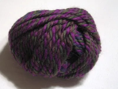 Produktbild von PIUMINO von Schulana - LILA/OLIV (100), ca. 32m/50g
