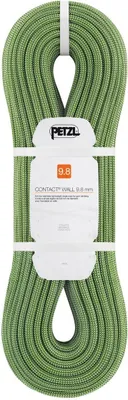 Grün-weiß gemustertes Petzl Contact Wall 9.8 mm Seil. aufgerollt und mit weißem Etikett mit Markenlogo und Produkthinweisen