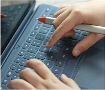 Produktbild von Logitech Rugged Combo 4 Touch for iPad 10thGen
