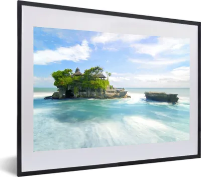 Produktbild von MuchoWow® MuchoWow® Gerahmtes Poster Meer - Insel - Indonesien 60x40 cm - Poster mit zchwarzem Bilderrahmen - Schlafzimmer - Plakat in Rahmen - Drucken