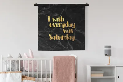 Produktbild von MuchoWow® Wandteppich Wandbehang Zitat - Wochenende - Gold - Marmor 90x90 cm Tapisserie Dekoration Wandtuch - Wandaufhänger
