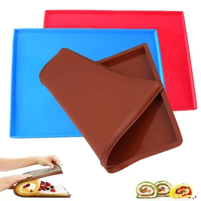 Immagine prodotto di Tappetini in silicone per teglie, confezione da 3 pezzi, dimensioni 31x26 cm, con rivestimento antiaderente e resistenti al calore