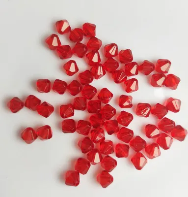Produktbild von Doppelkegel Bicone 100 Stück Acryl Perlen Kristall Lose Perlen mit Loch , 4 mm 100 Stück, Rot