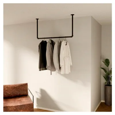 Produktbild von Kleiderstange HANG LOW Deckenmontage Garderobe im Industrial Design - 105 x 54 cm, matt schwarz, kratz- und stoßfest, inklusive Schrauben und Dübel, geeignet für niedrige Decken
