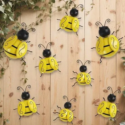Immagine prodotto di Set decorativo da giardino con api in metallo - 8 pezzi, ornamenti da giardino resistenti alle intemperie per interni ed esterni