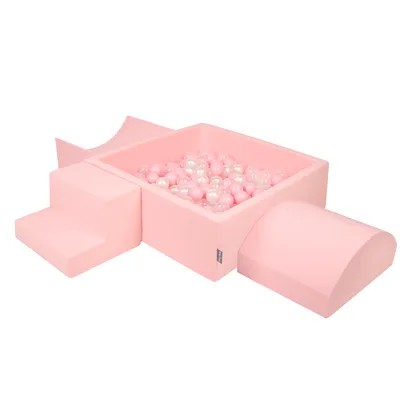 Obrázok produktu pre KiddyMoon Mäkké penové ihrisko pre deti s Štvorec loptičkovým ihriskom (200 ∅ 7 cm) s mäkkými prekážkami a loptičkovým bazénom,  vyrobené v EÚ, Ružová: Púdrovo ružová/Perla/Transparentné,