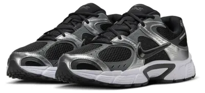 Produktbild von Nike V5 RNR Sneaker für Herren, Farbe:Schwarz, Größe:44