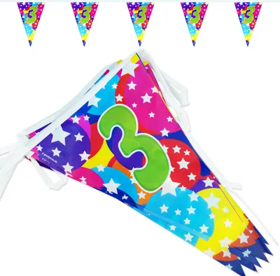 Produktbild von Goodymax® 3. Geburtstag Wimpelkette "Bubbles" 6,8 m lang