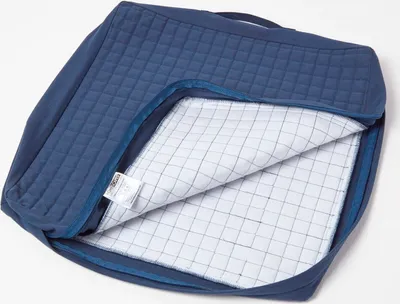 Produktbild von HOMESCAPES Wattierter Sitzkissenbezug 50 x 50 x 10 cm aus Baumwolle, dunkelblau